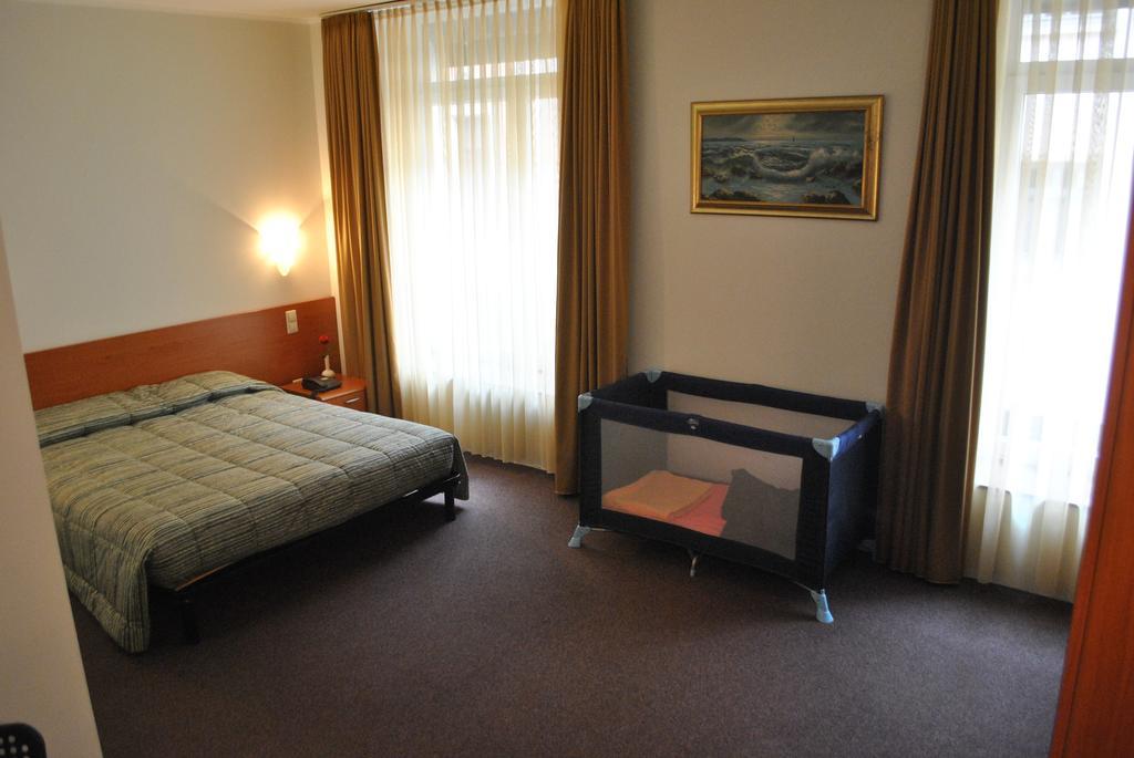 Auberge Gaglioti Luxembourg Bilik gambar
